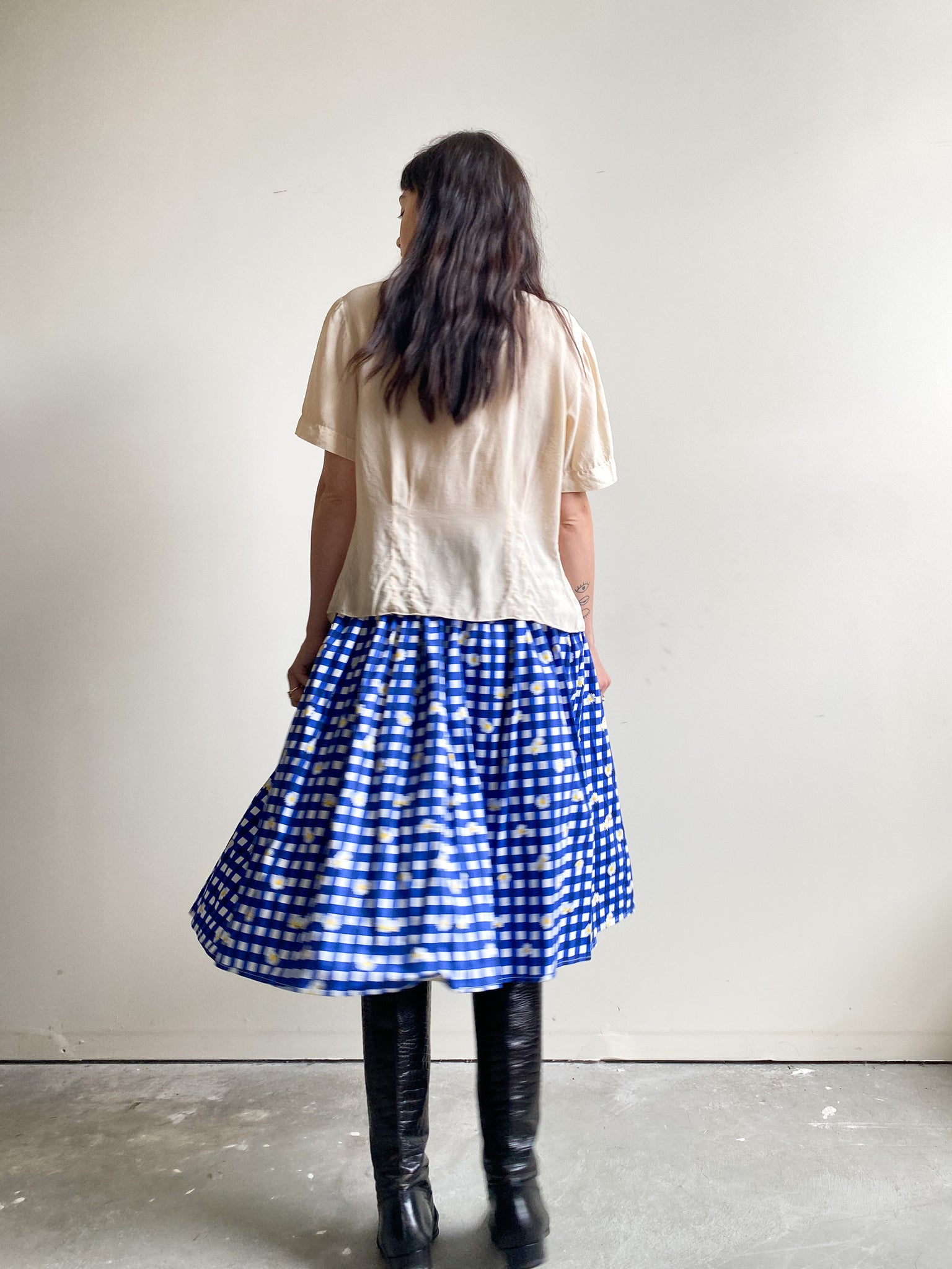 Collectif Blue and White Gingham Daisy Skirt (XS)