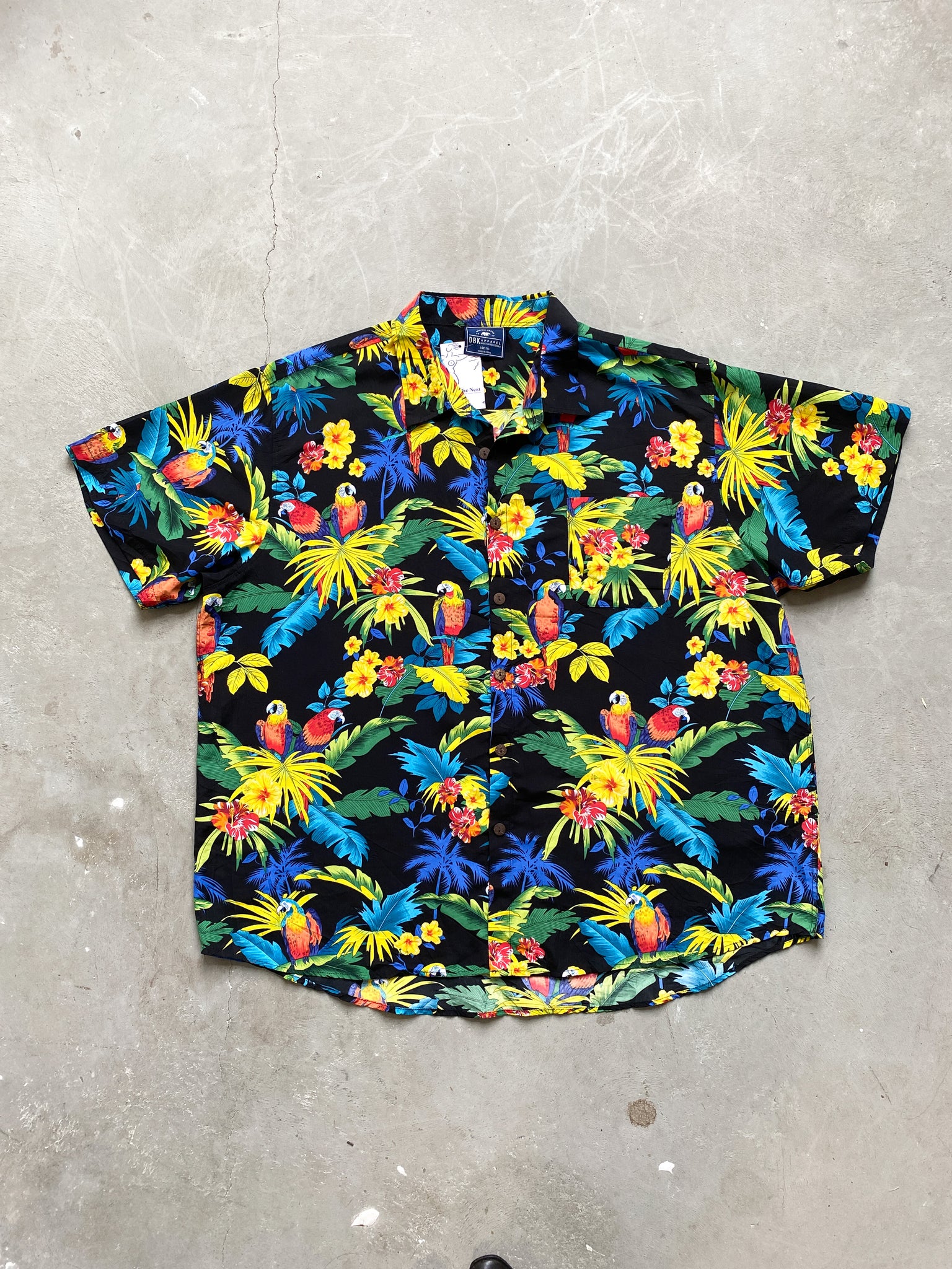 Vintage Hawaiian Parrot Short Sleeve Button Down Top (4X)