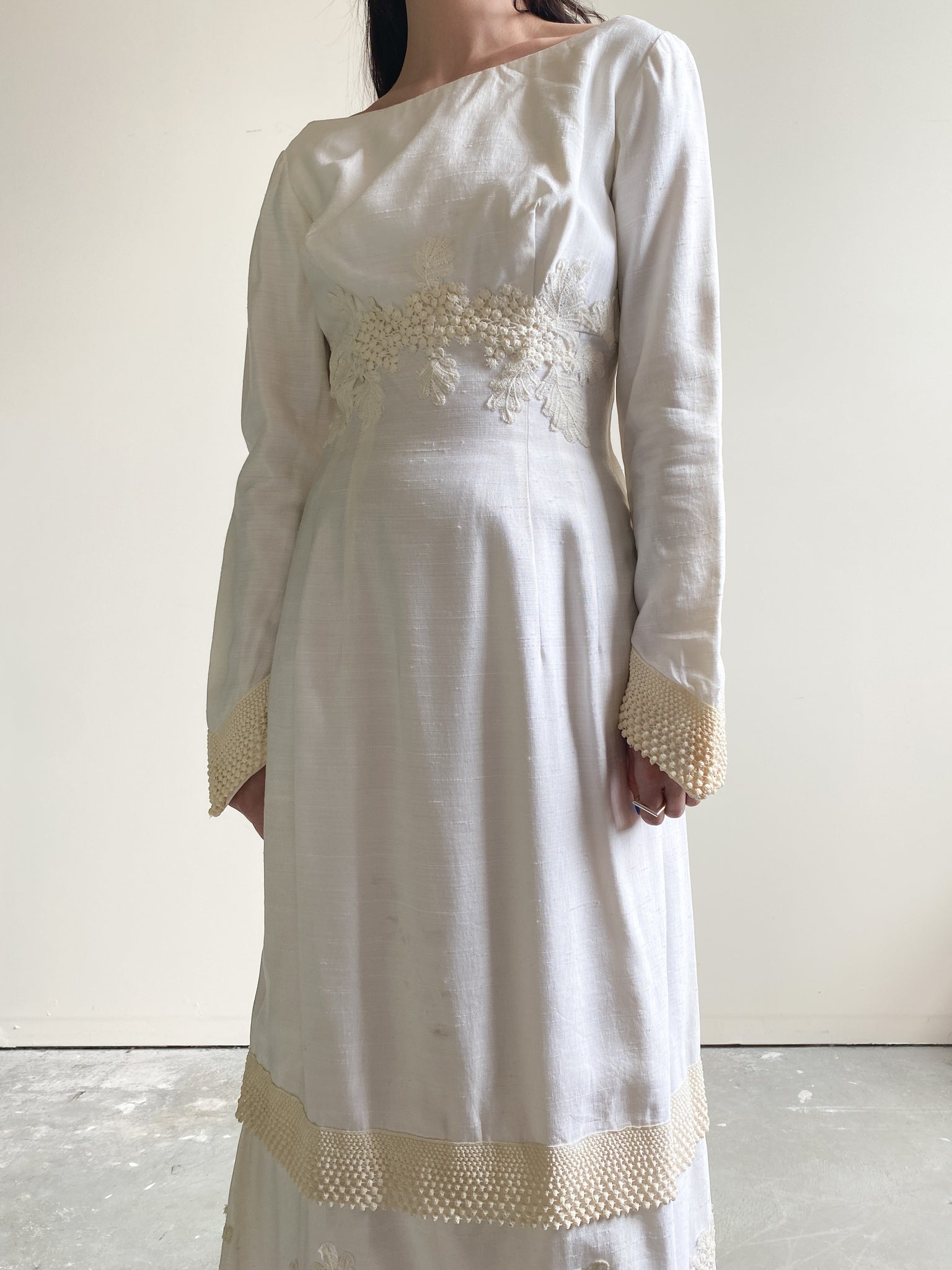 Vintage White Boat Neck Long Sleeved Gown (S)