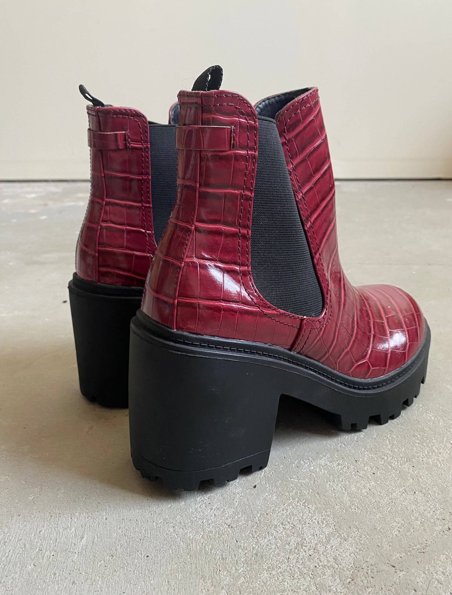 Urban Outfitters Red and Black Platform Boots (U.S. Women 10M)