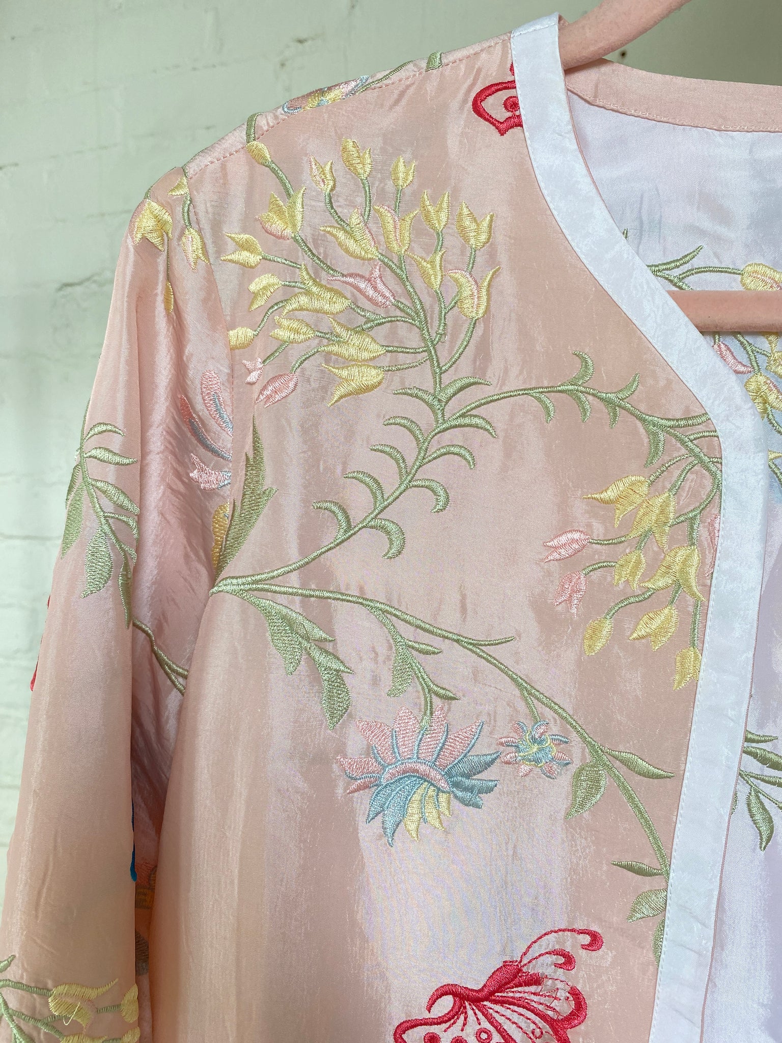 Vintage Pink Embroidered Jacket (M)