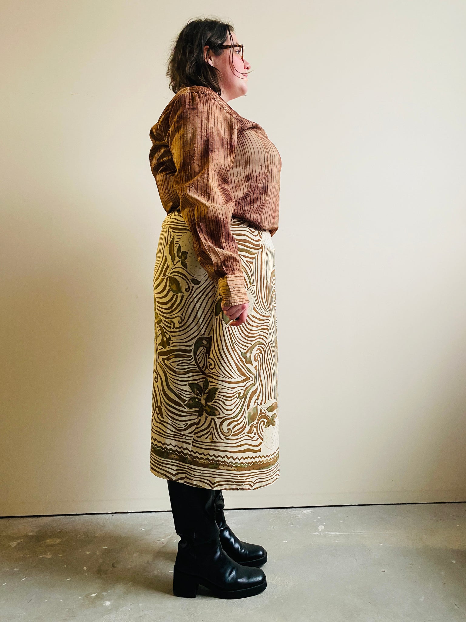 Brown and Beige Tropical Print Wrap Skirt (L)