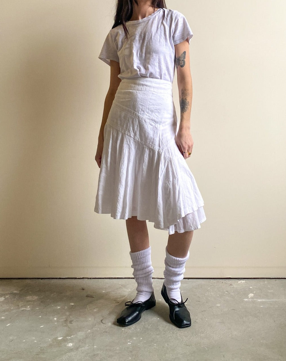 White Asymmetrical Flare Skirt (M)