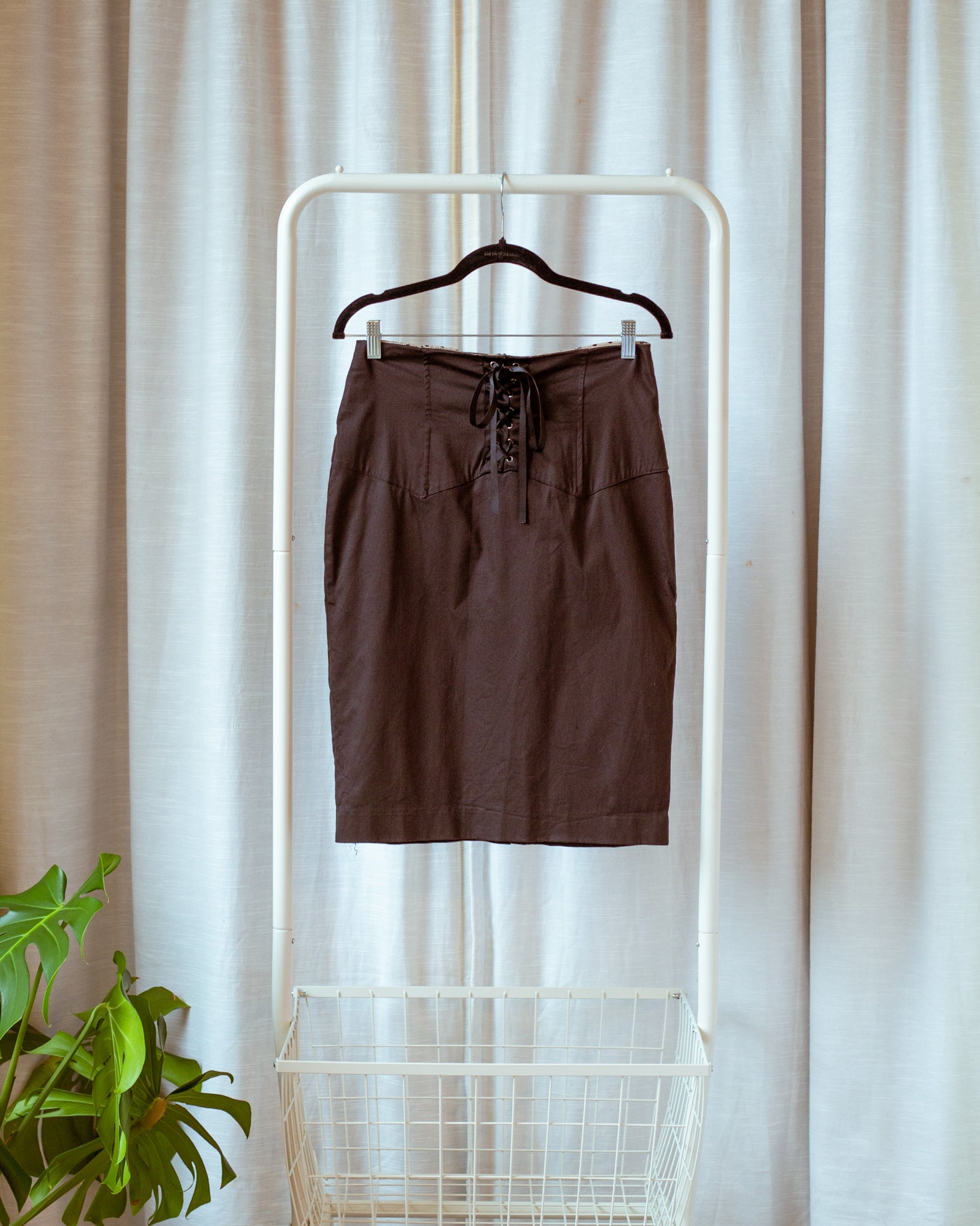 Black Lace-Up Pencil Skirt (M)