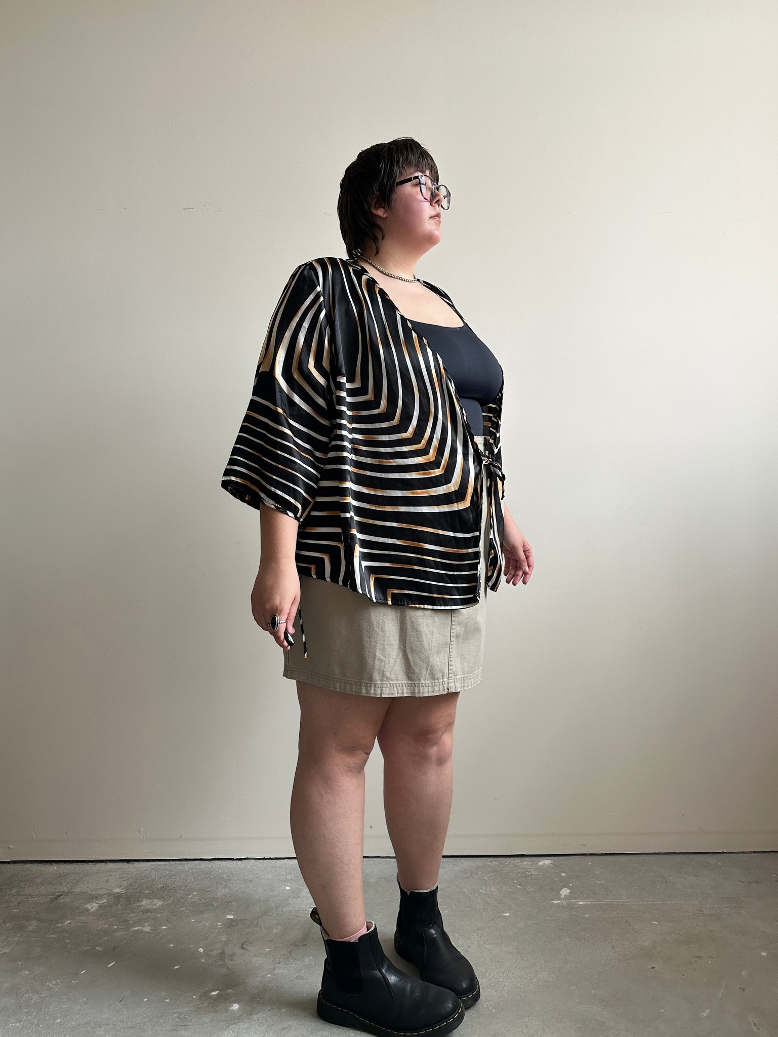 Black and Gold Striped Blouse (3XL)